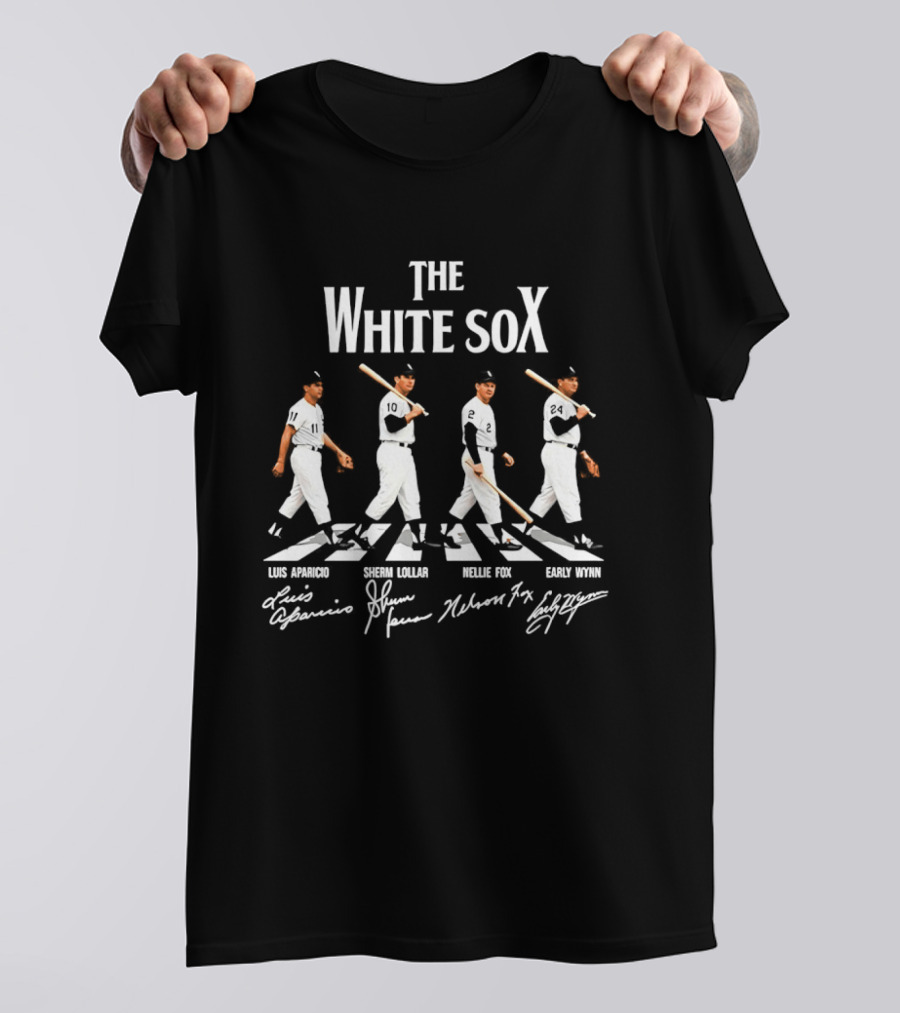 The White Sox Legends Walking Luis Aparicio Shoeless Joe Crede Thomas T-Shirt
