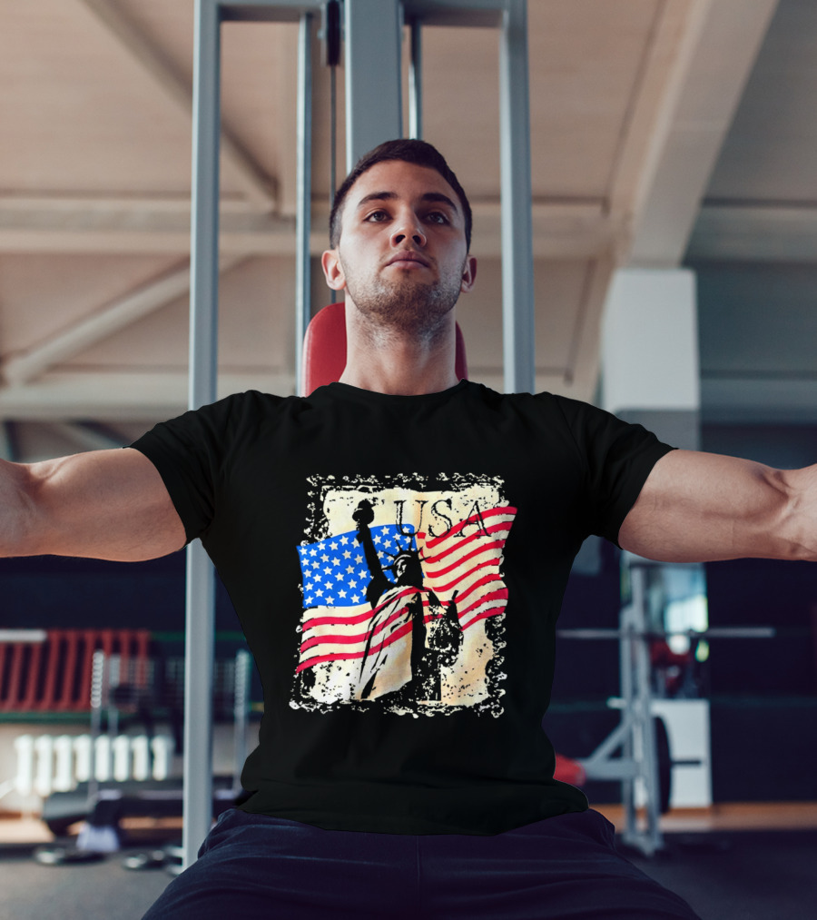 USA Statue Of Liberty American Flag T-Shirt