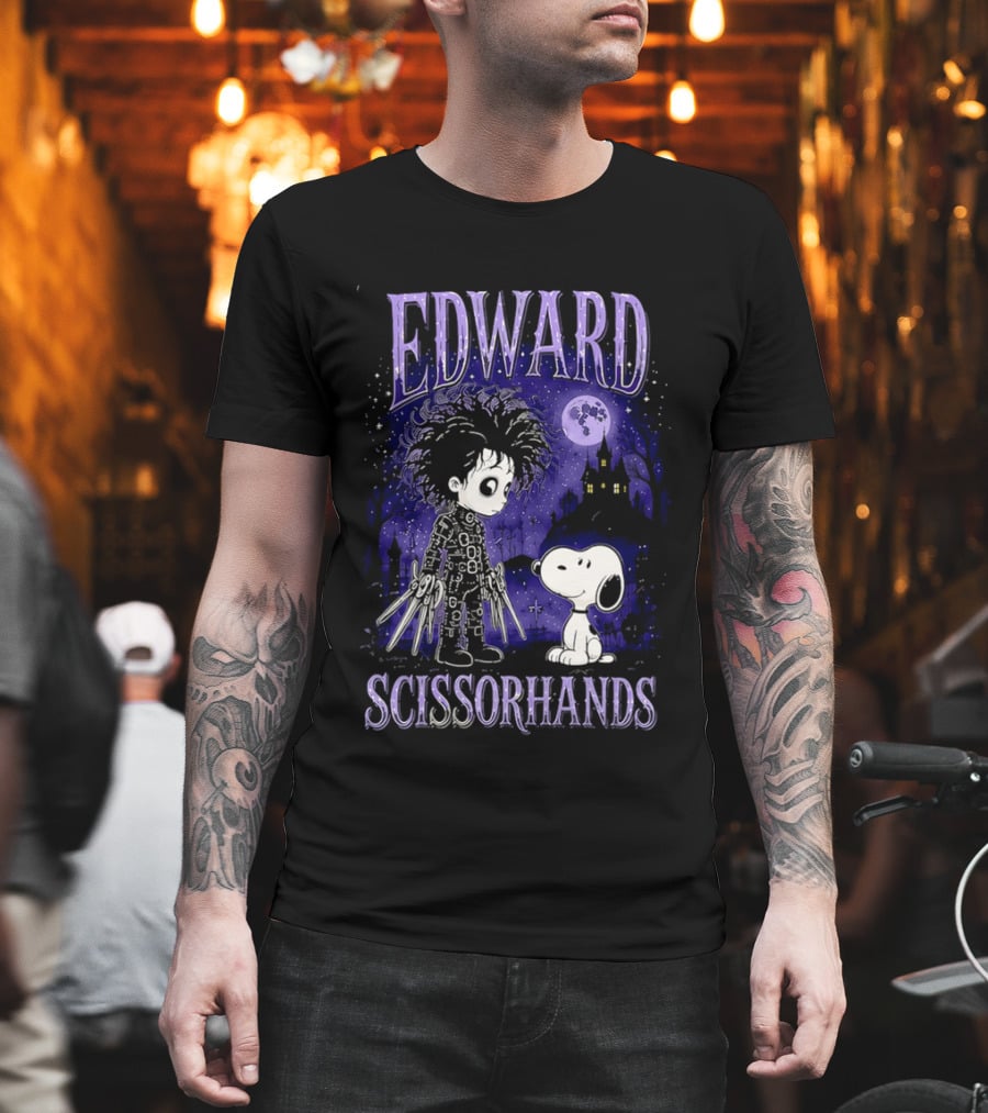 Edward Scissorhands Meets Snoopy Halloween Moon Scene T-Shirt