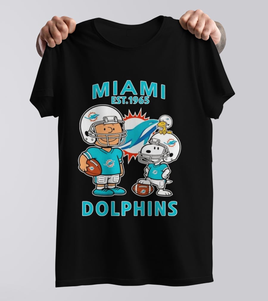 Miami Dolphins Est 1965 Charlie Brown Snoopy Football T-Shirt