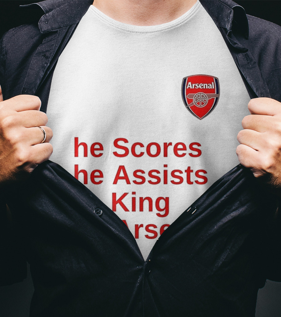 B﻿ukayo Saka He Scores He Assists King Of Arsenal T-Shirt