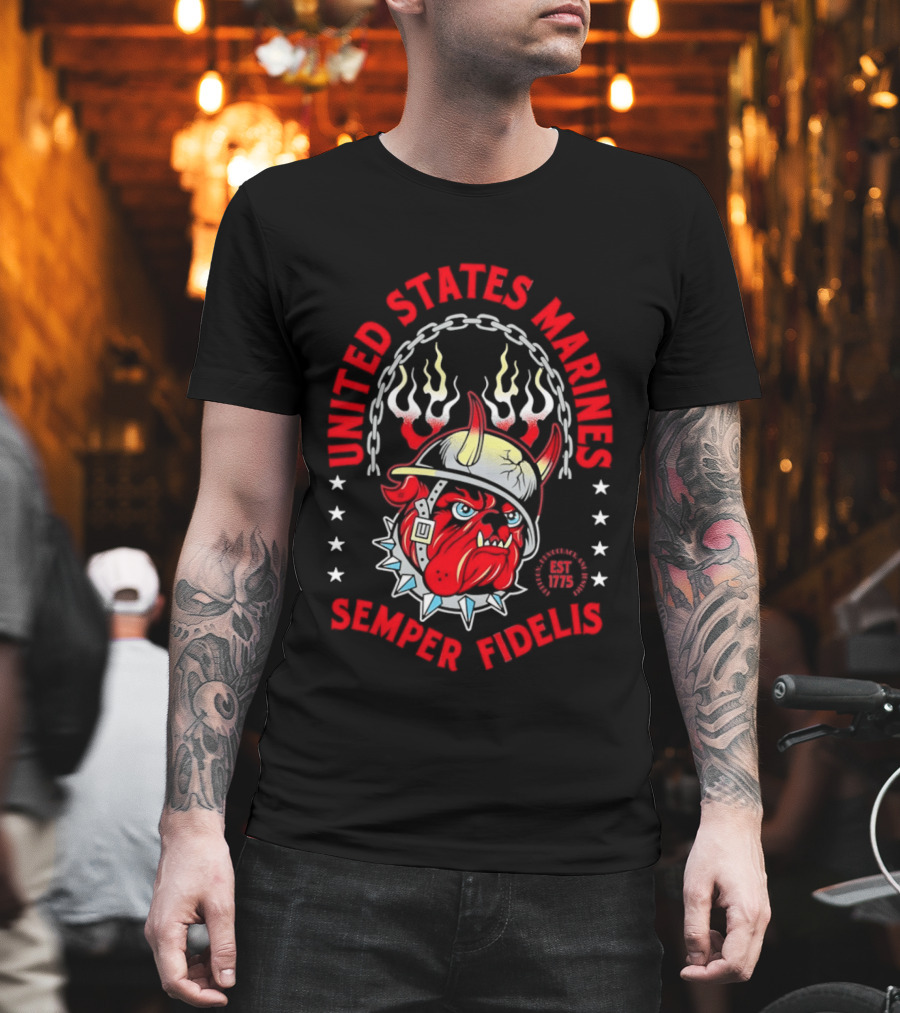 United States Marines Semper Fidelis Bulldog Helmet EST 1775 T-Shirt