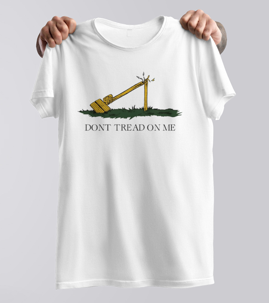 Don't Tread On Me Gadsden Flag Fallen Camera T-Shirt
