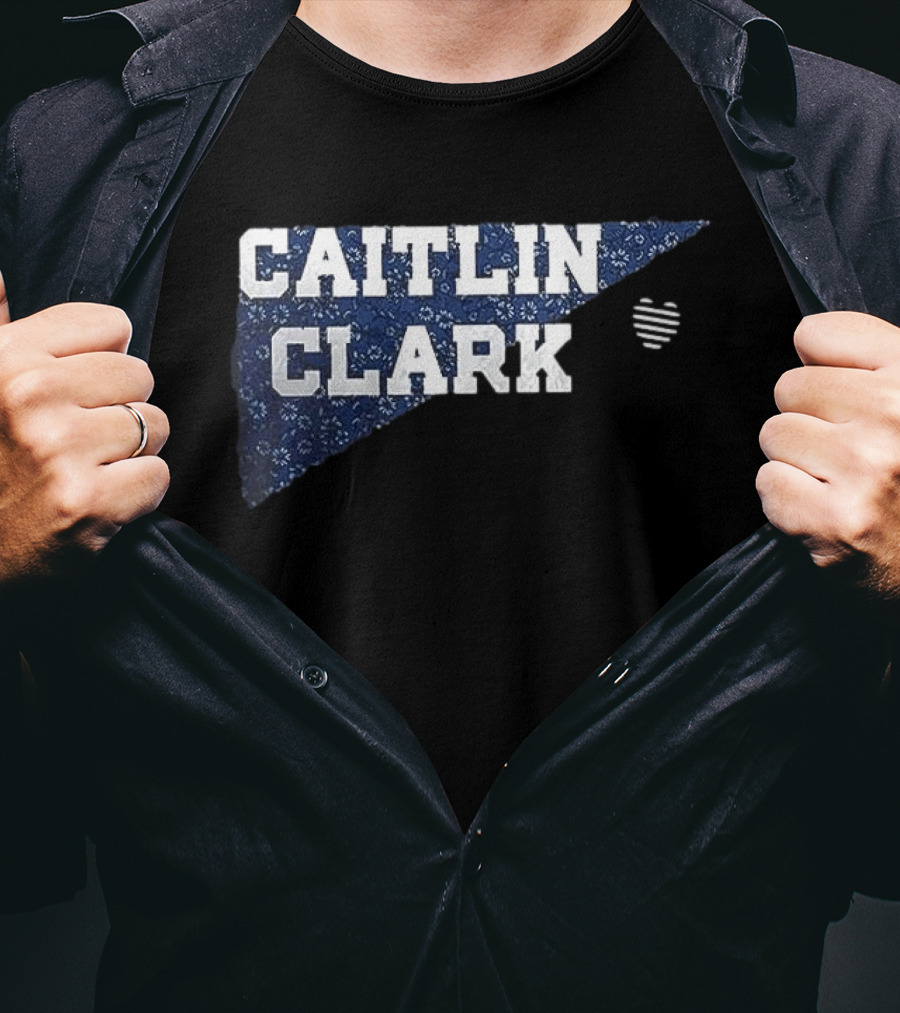 Indiana Fever Caitlin Clark Number 22 Limited Edition Football Caitlin Clark Text Heart T-Shirt
