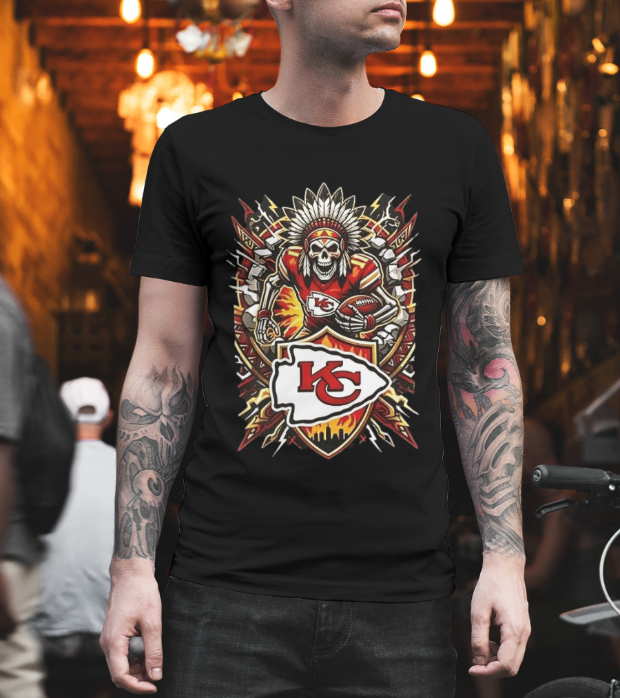 Kansas City Chiefs Runs In My Blood Skeleton Warrior And Football Team T-Shirt