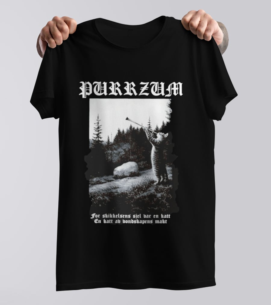Purrzum Cat Black Metal Burzum For Skikkelsens Sjel Var En Katt En Katt Av Ondskapens Makt T-Shirt