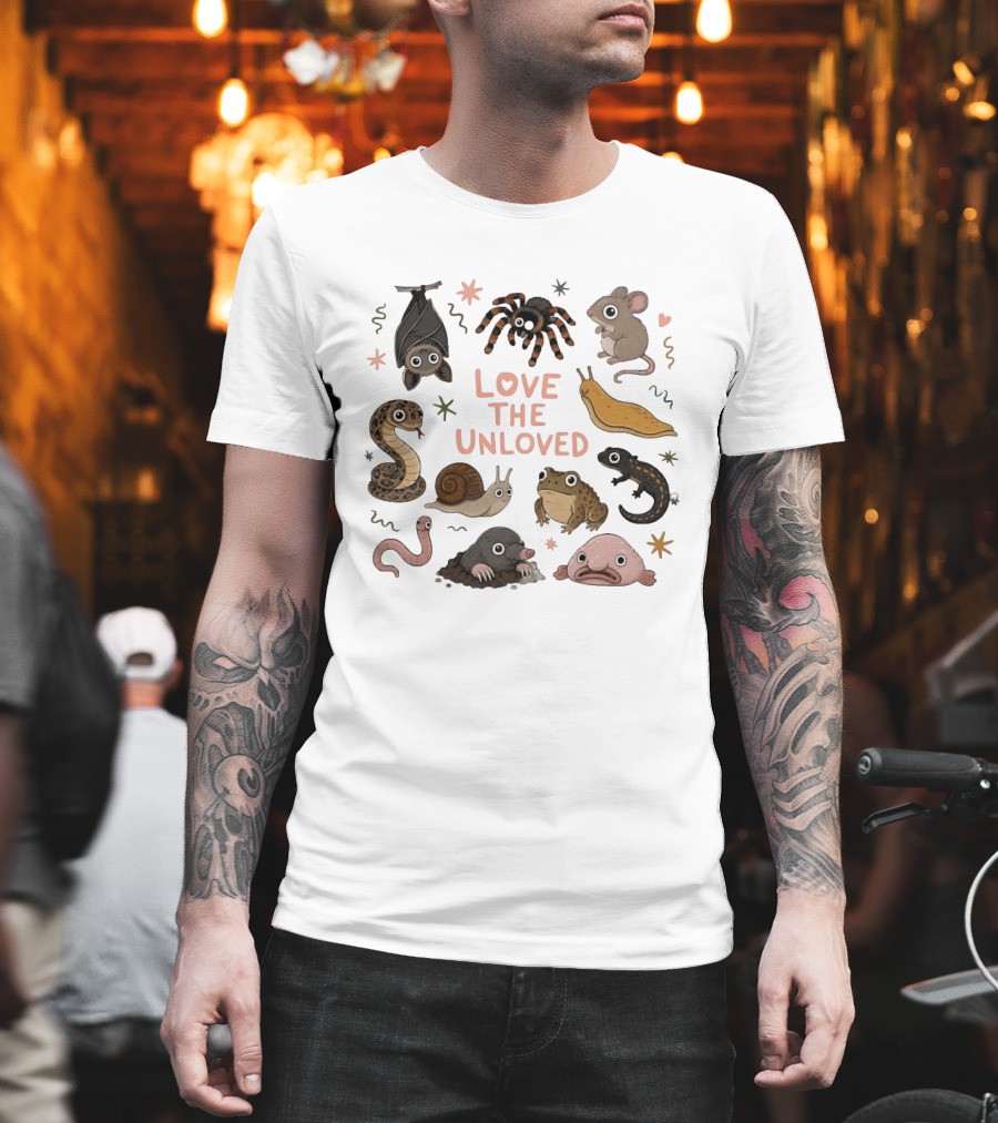 Love The Unloved Weird Animals Bat Spider Mouse Snake Snail Frog Blobfish Worm Salamander Slug T-Shirt