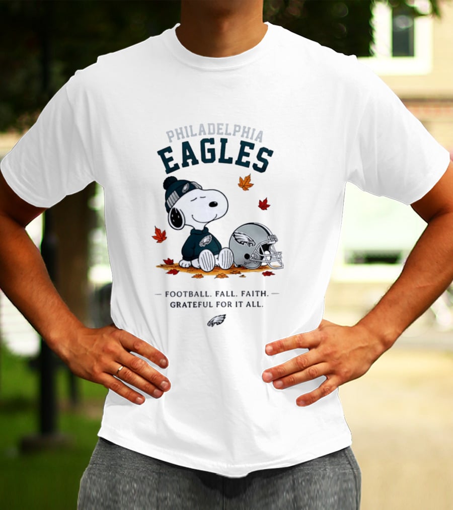 Philadelphia Eagles Snoopy Football Fall Faith Grateful For It All T-Shirt