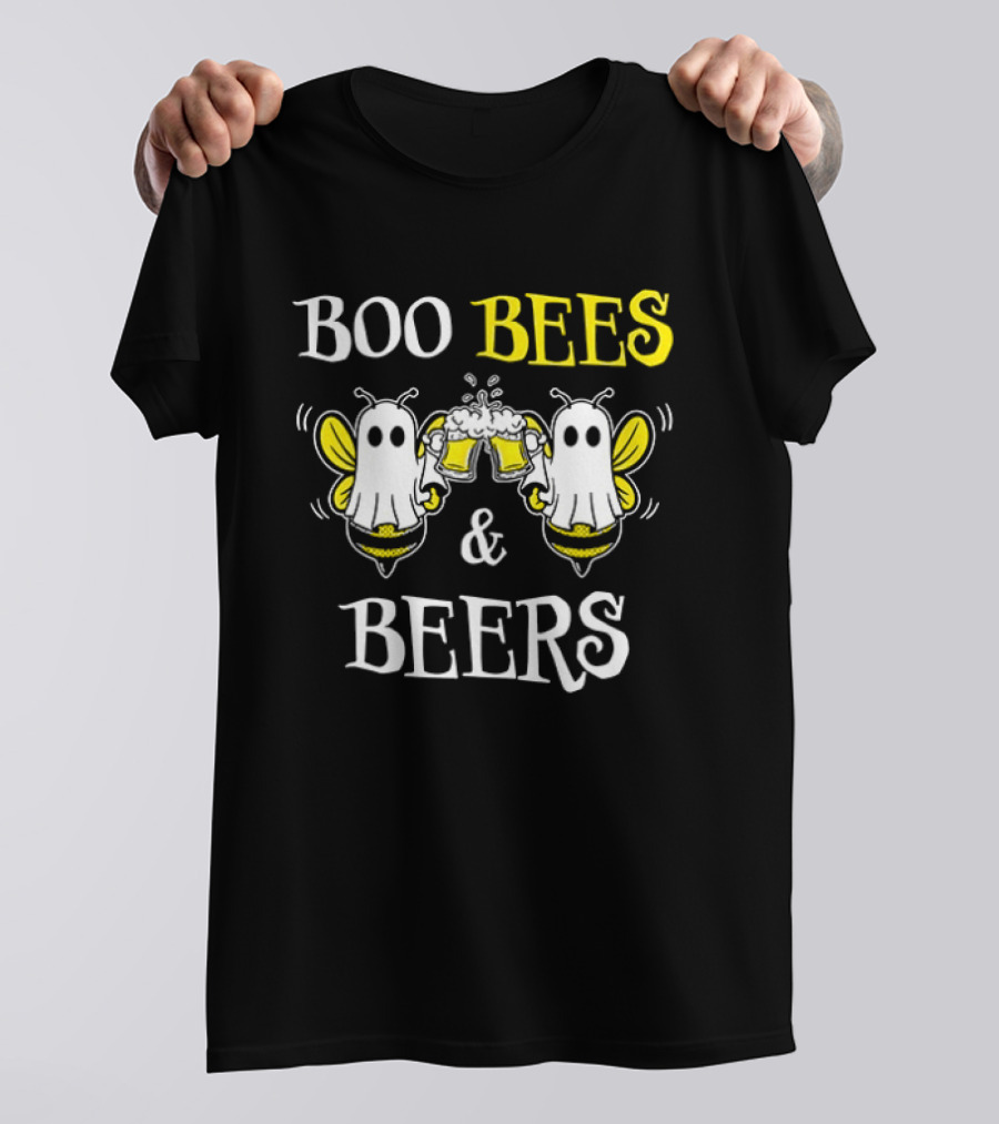 Boo Bees And Beers Halloween 2026 Bumblebee Ghosts Toasting T-Shirt