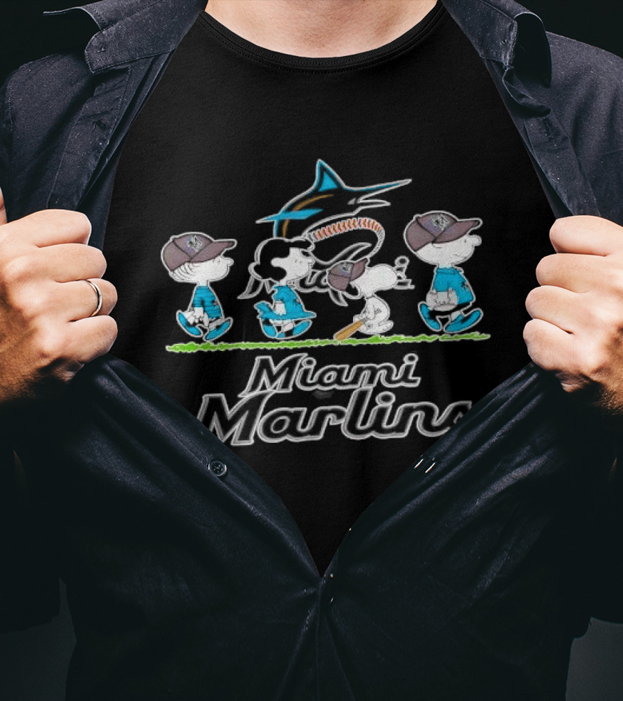 Peanuts Gang With Baseball Bats Miami Marlins Team T-Shirt