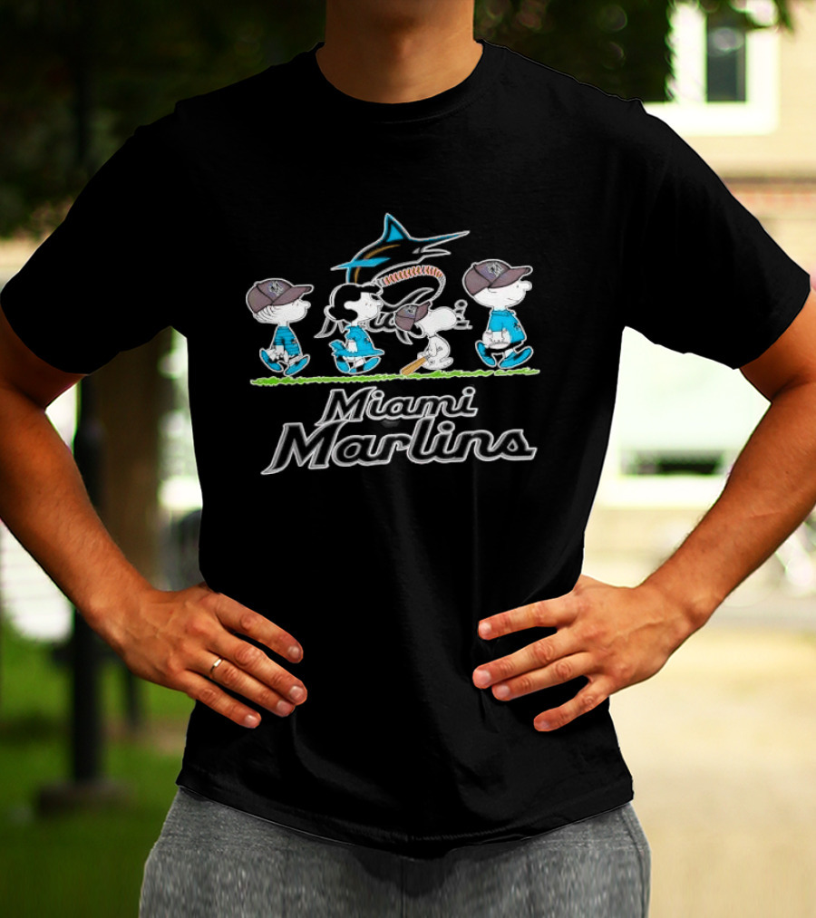 Peanuts Gang With Baseball Bats Miami Marlins Team T-Shirt