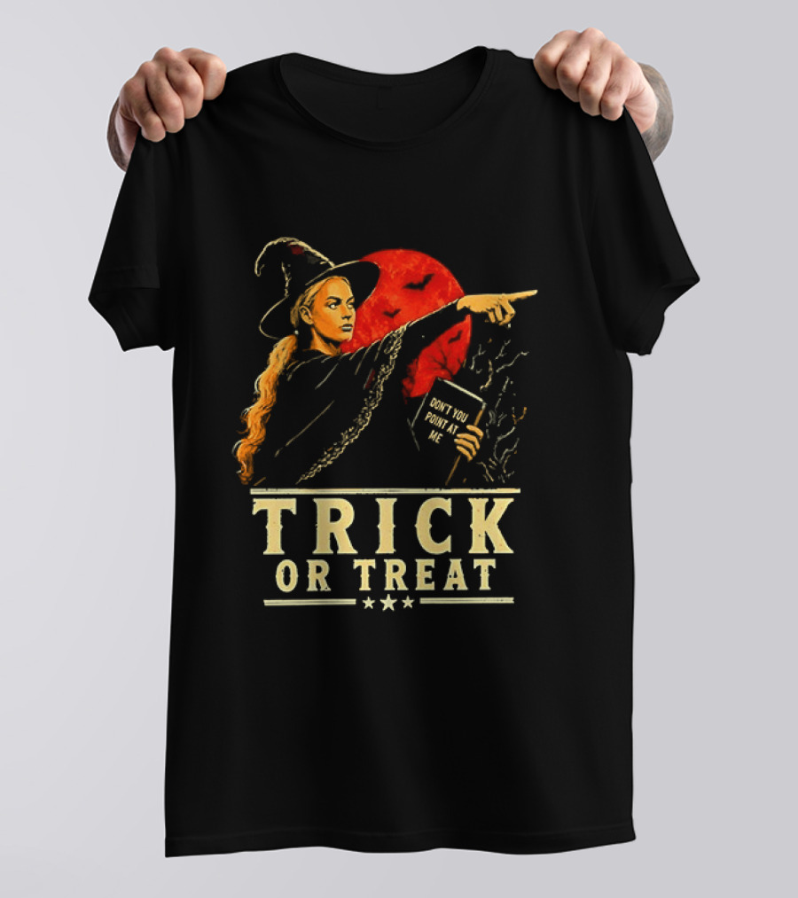 Witch Pointing Trick Or Treat Halloween 2026 T-Shirt