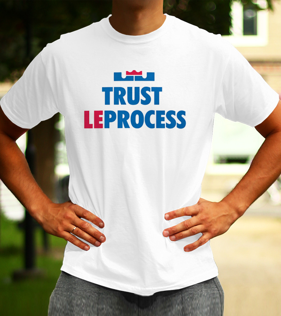 Trust Le Process Basketball Crown Symbol Blue Red T-Shirt