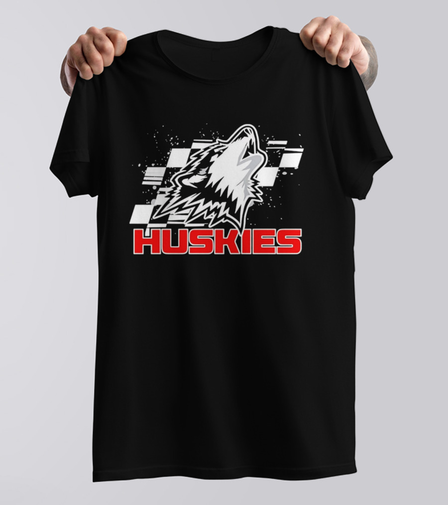 Huskies Howling Checkered Racing Flag T-Shirt