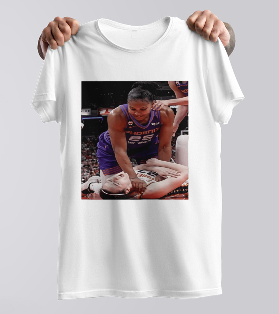 Brittney Griner Phoenix Mercury Caitlin Clark Indiana Fever NBA WNBA Crossover Moment T-Shirt