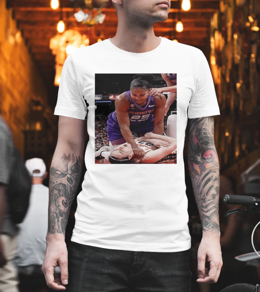 Brittney Griner Phoenix Mercury Caitlin Clark Indiana Fever NBA WNBA Crossover Moment T-Shirt