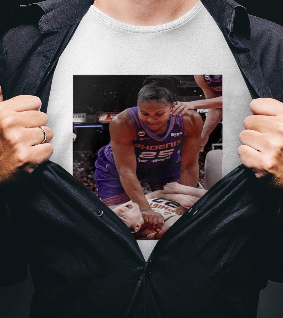 Brittney Griner Phoenix Mercury Caitlin Clark Indiana Fever NBA WNBA Crossover Moment T-Shirt
