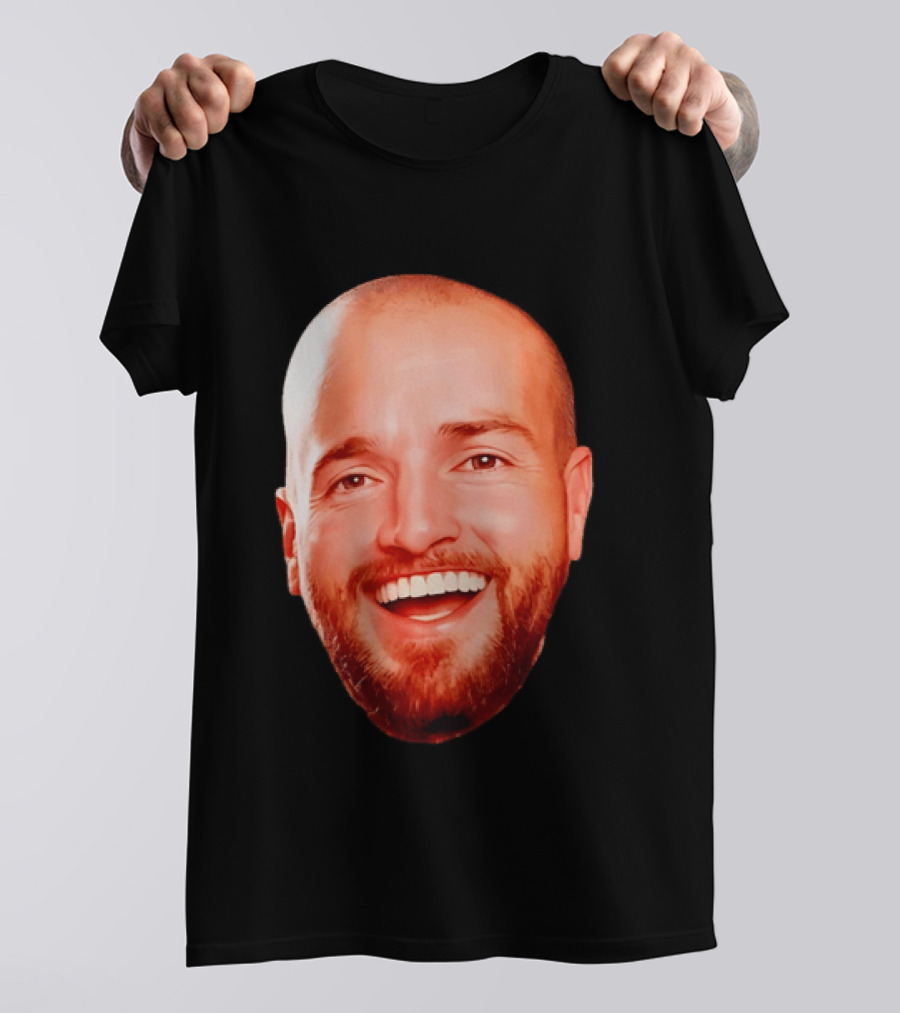 The Smiling Man Happy Face Bold Expression T-Shirt