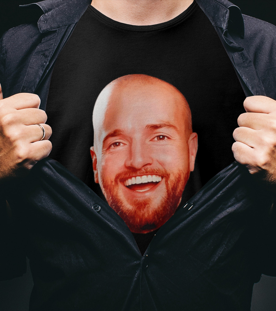 The Smiling Man Happy Face Bold Expression T-Shirt