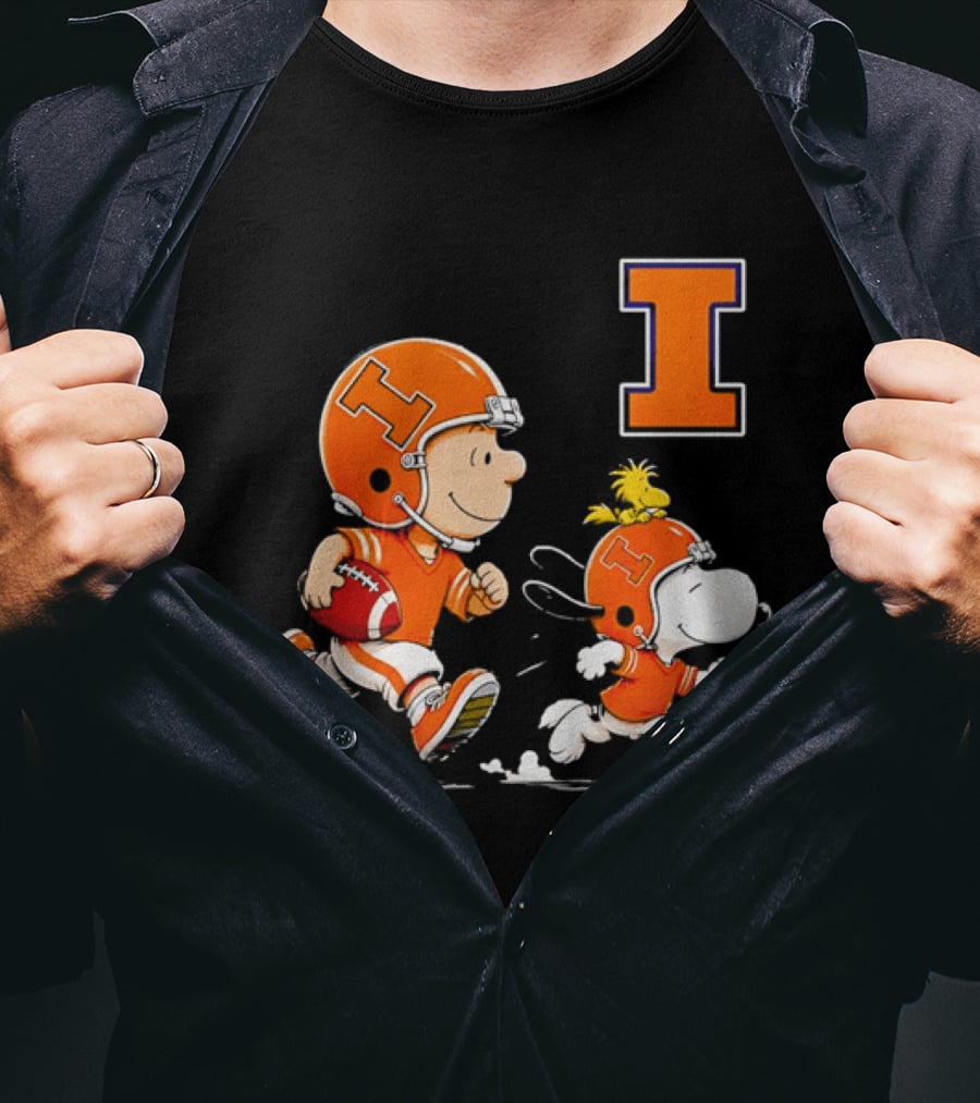 Charlie Brown Snoopy Football Running Letter I Peanuts T-Shirt