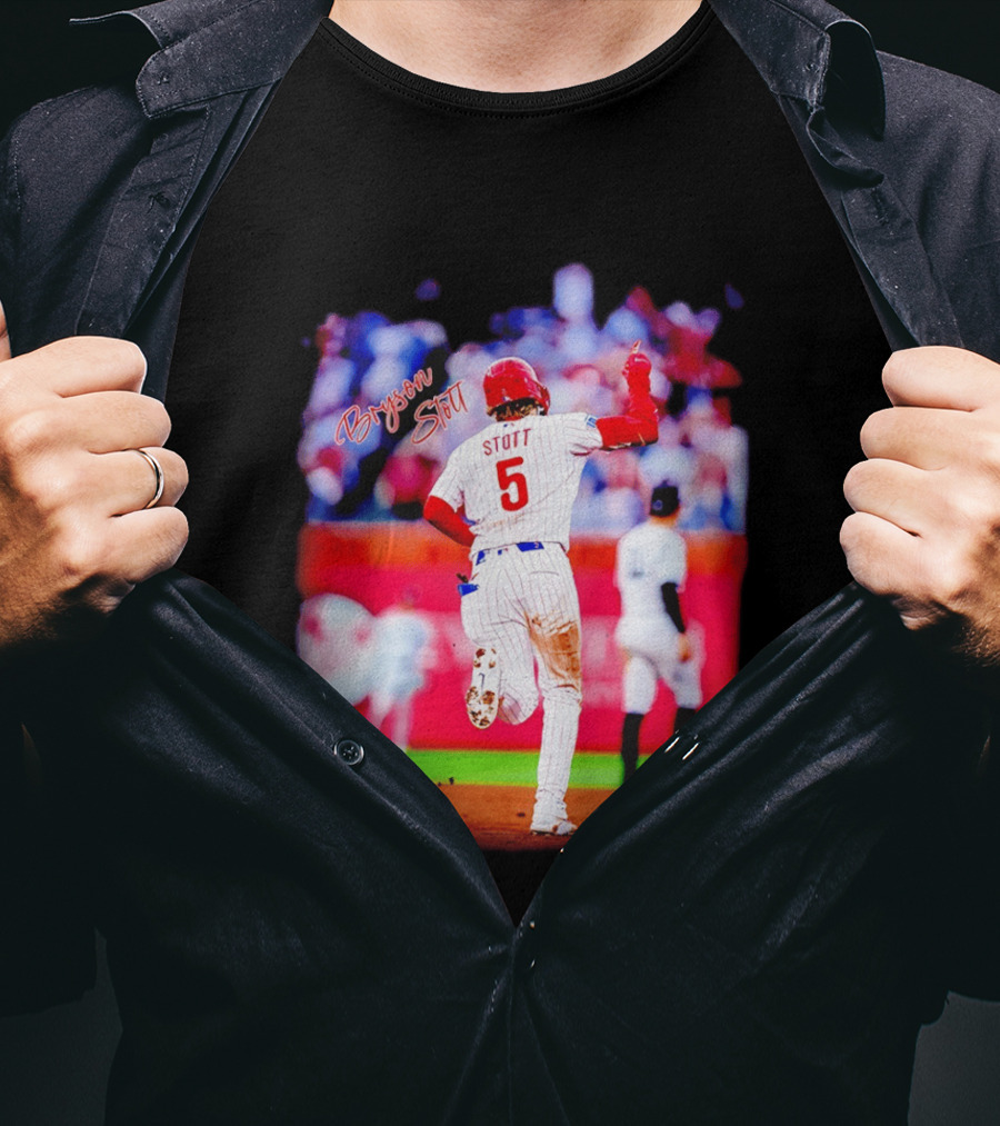 Philadelphia Phillies Bryson Stott 5 Baseball Game Action T-Shirt