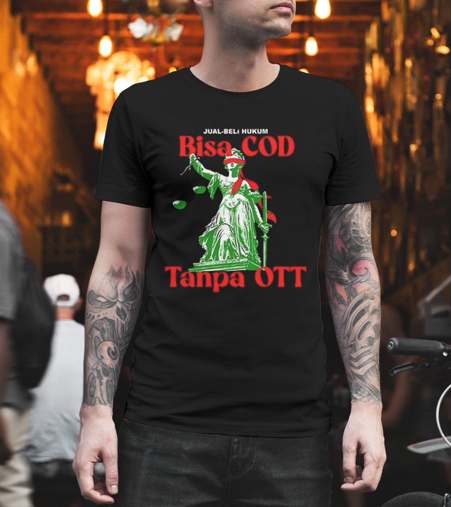 Jual Beli Hukum Bisa COD Tanpa OTT Satire Lady Justice Blindfold Scales T-Shirt