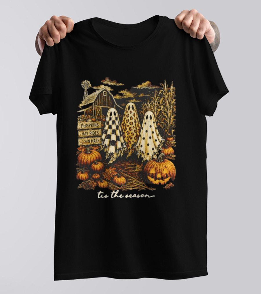 Tis The Season Halloween Ghosts Trio Pumpkins Hay Rides Corn Maze Spooky Autumn T-Shirt