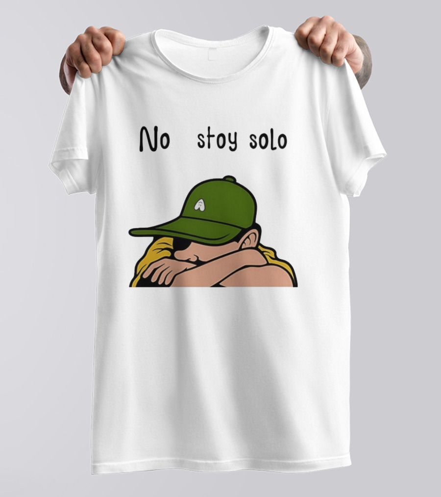 No Estoy Solo Anime Boy In Green Hat And Yellow T-Shirt