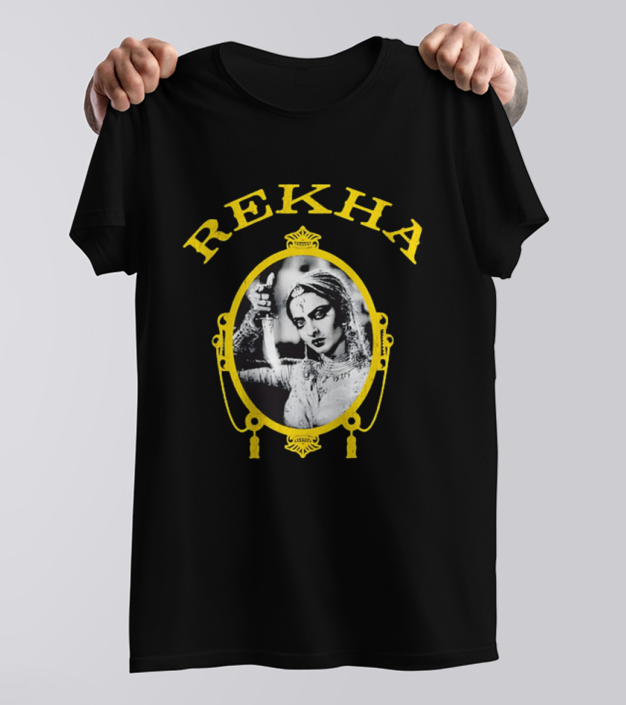 REKHA Diva Holding A Dagger T-Shirt