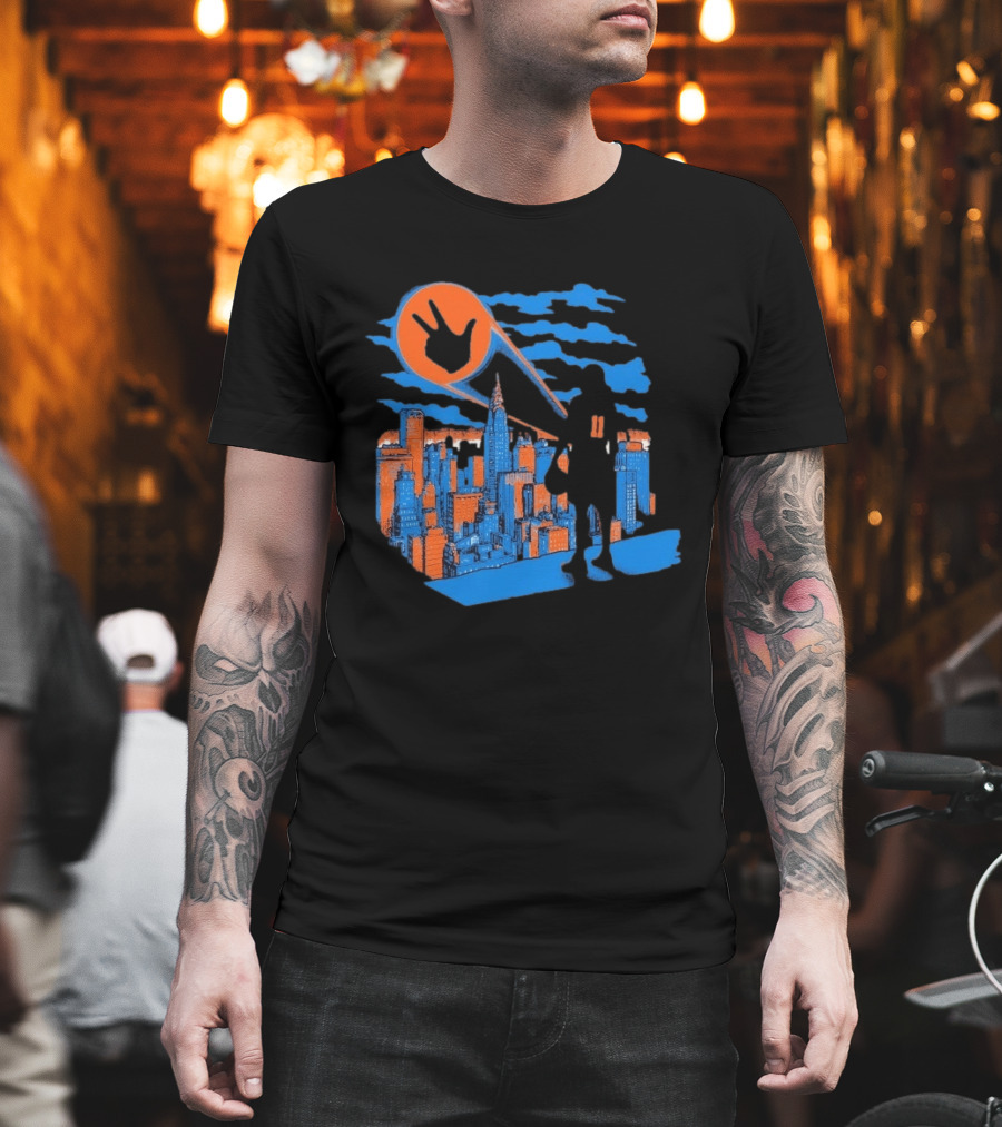 New York Knicks Jalen Brunson NYC Skyline Hero Hand T-Shirt