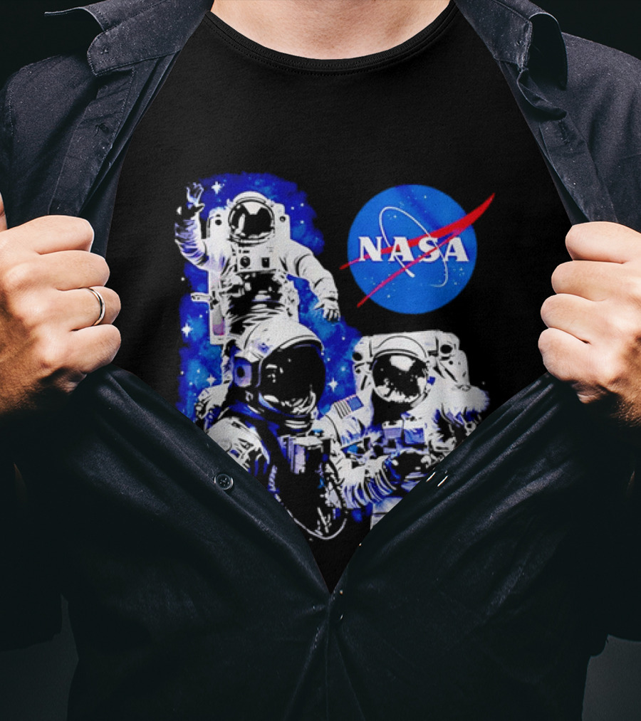NASA Space Exploration Three Astronauts Floating In Deep Space T-Shirt