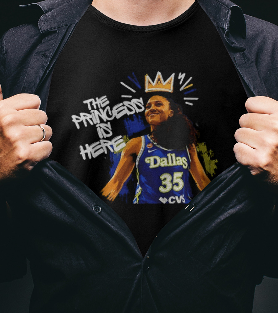 Azzi Fudd Dallas Wings The Princess Is Here Basketball Player 35 T-Shirt