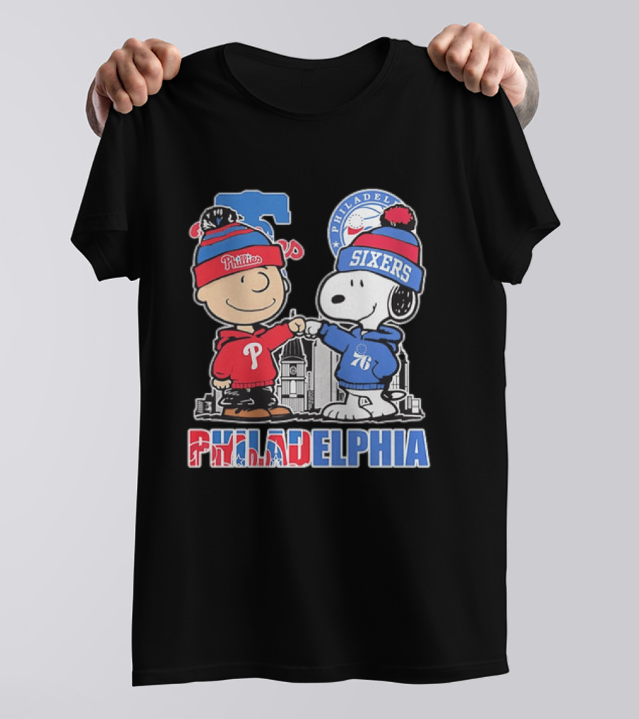 Charlie Brown And Snoopy Fist Bump Phillies Sixers Philadelphia T-Shirt
