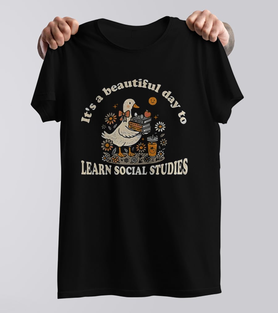 Goose It's A Beautiful Day To Learn Social Studies Happy Halloween T-Shirt