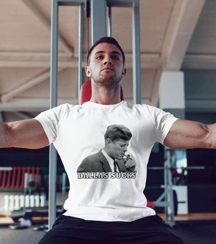 Dallas Sucks JFK Smoking Cigar Anti Cowboys T-Shirt