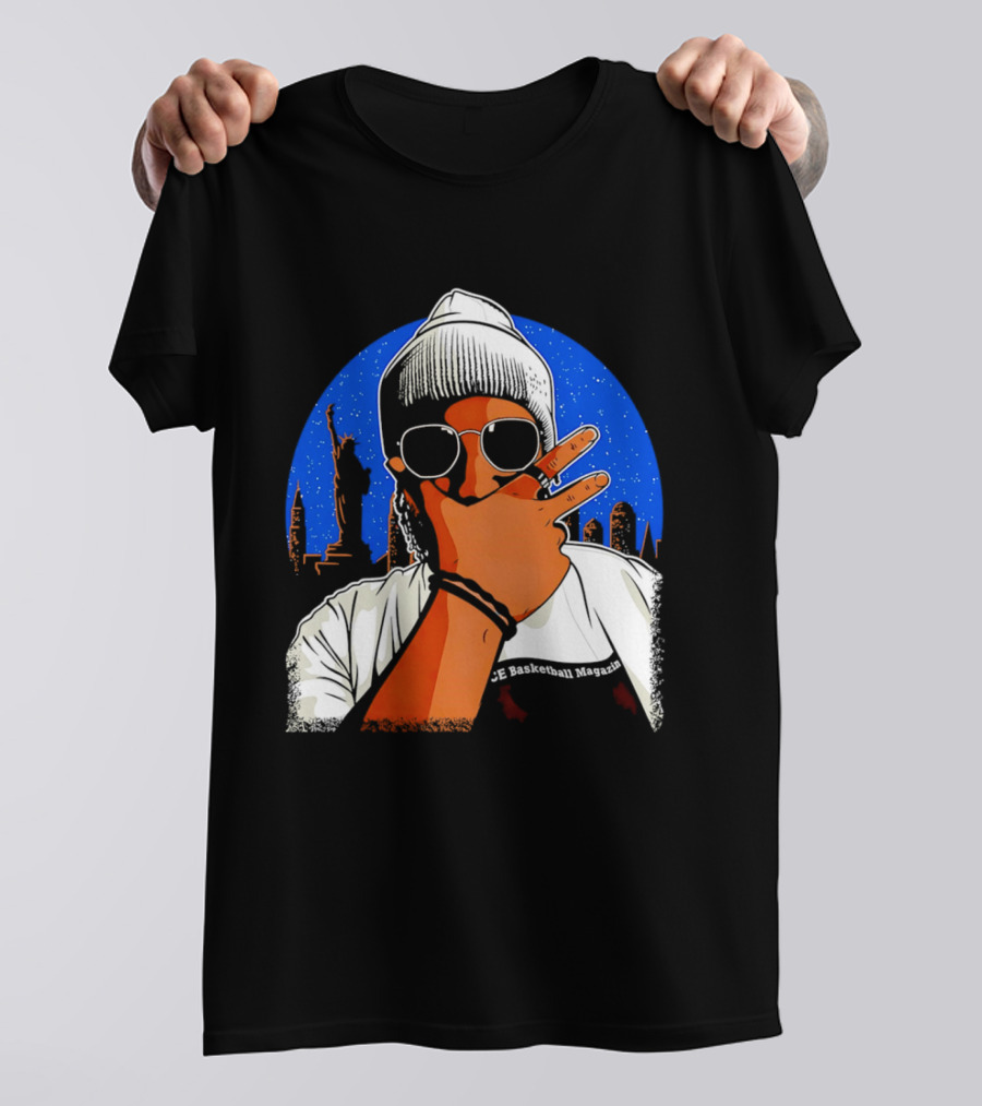 CE Basketball Magazin NYC Skyline Statue Of Liberty Statue Peace Sign T-Shirt