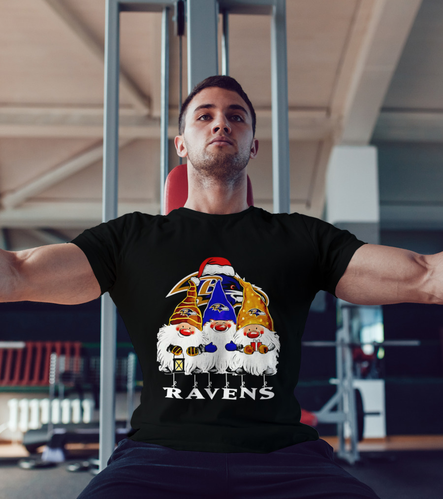 Gnomes Baltimore Ravens Christmas T-Shirt