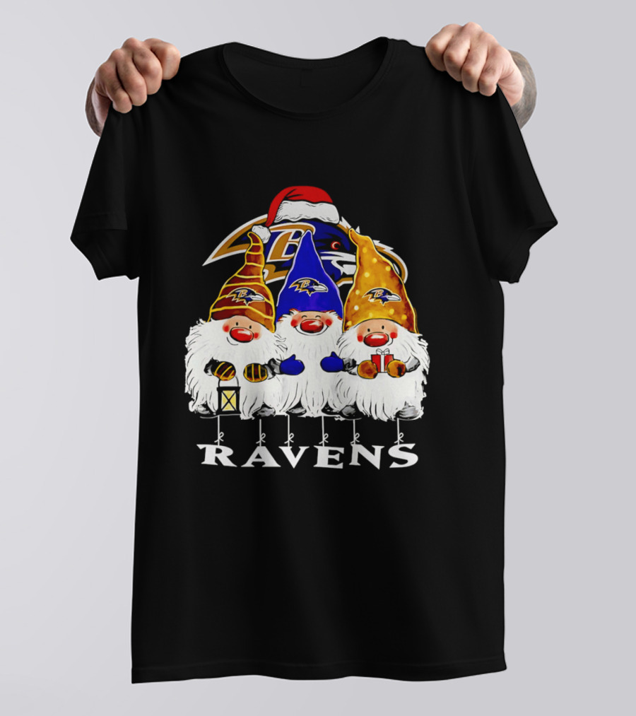 Gnomes Baltimore Ravens Christmas T-Shirt