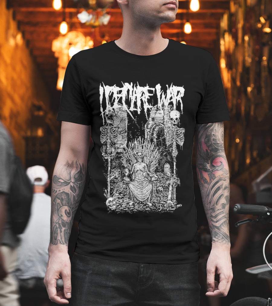I Declare War Throne Skeleton Warriors Medieval Battle Scene T-Shirt
