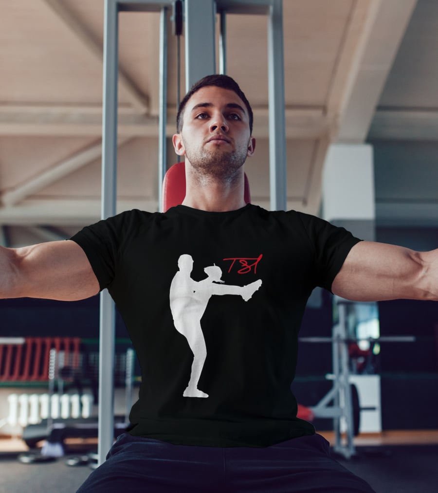 T61 Tarik Skubal Pitching Pose Los Angeles T-Shirt