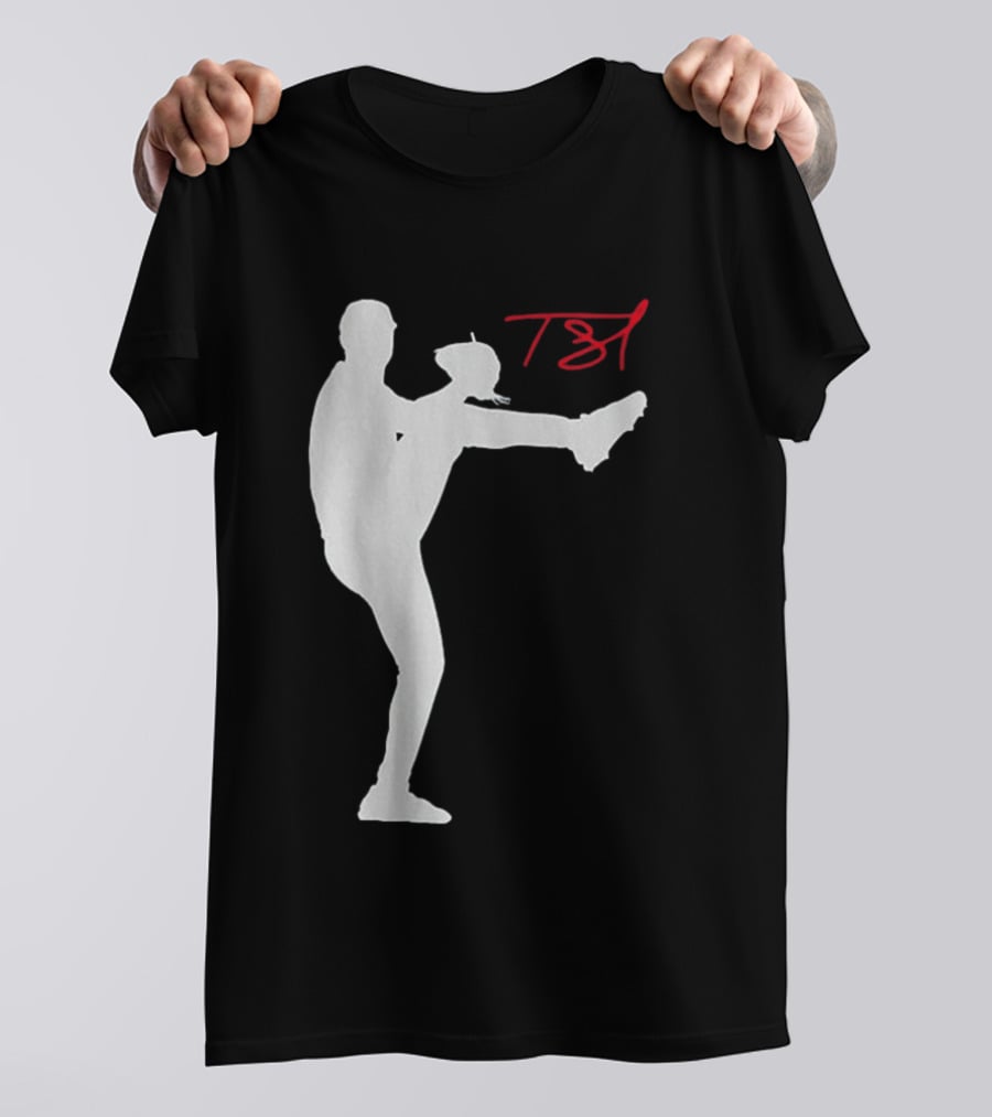 T61 Tarik Skubal Pitching Pose Los Angeles T-Shirt