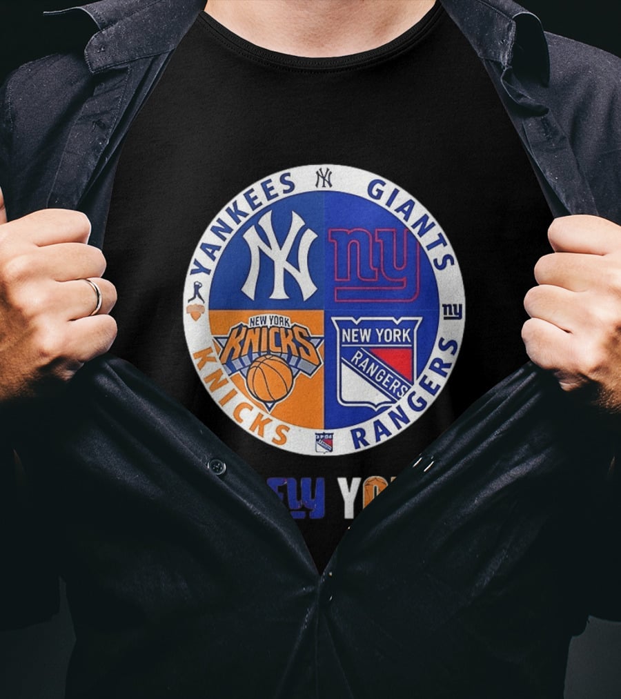 Yankees Giants Knicks Rangers New York Sports Teams Logos T-Shirt