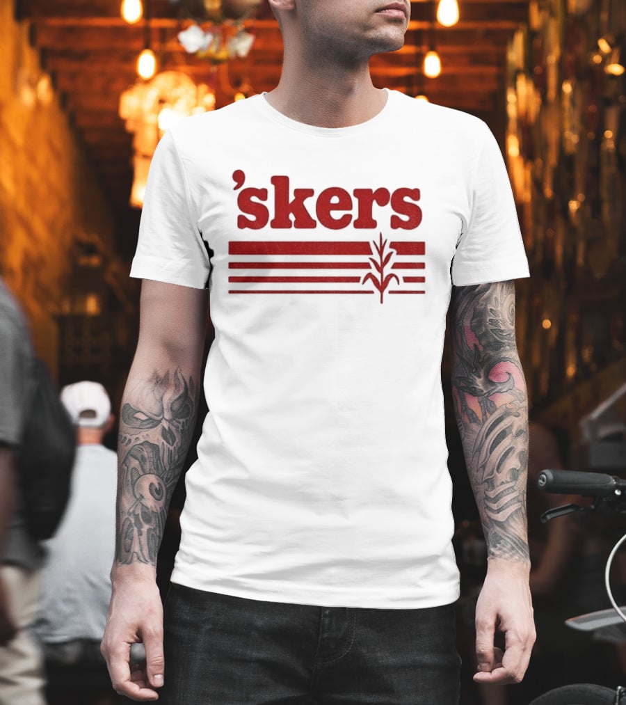 Skers Nebraska Cornhuskers Text Red Lines T-Shirt