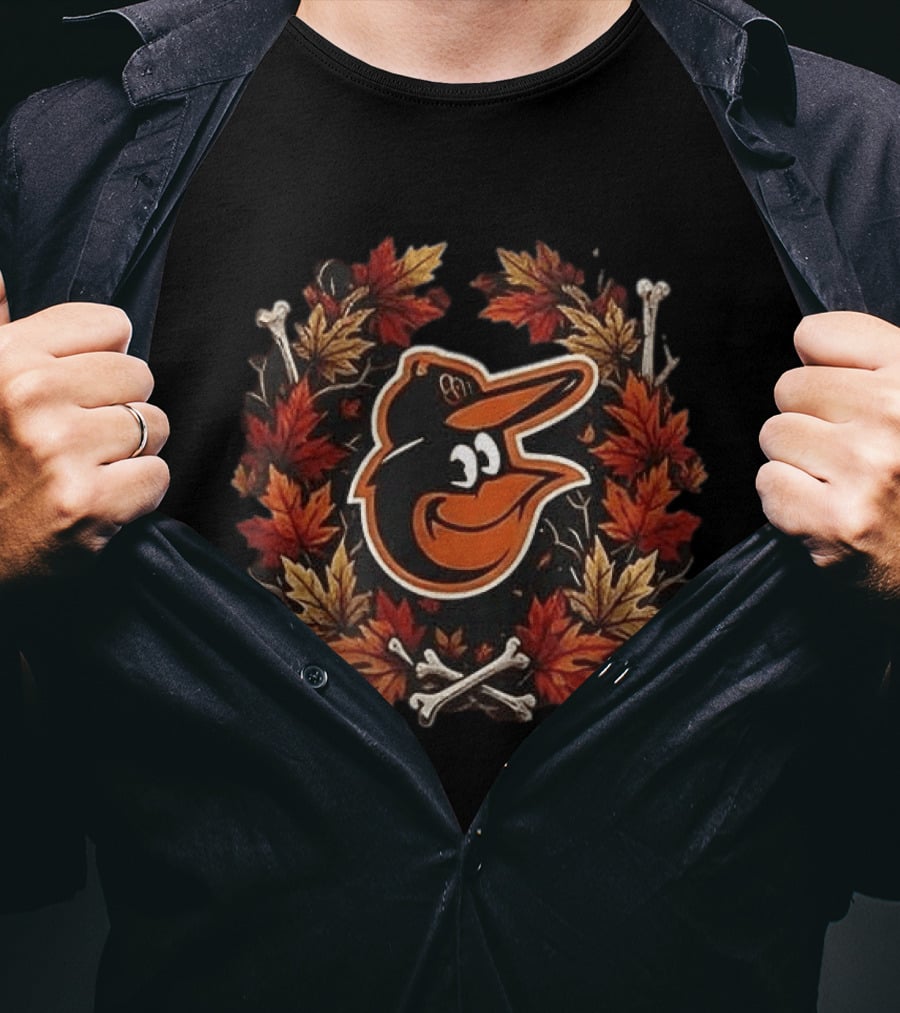 Baltimore Orioles Halloween Maple Leaves Skull Crossed Bats Baseballs T-Shirt