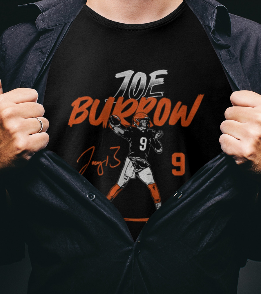 Joe Burrow Player Number 9 Pose Signature Cleveland Football T-Shirt