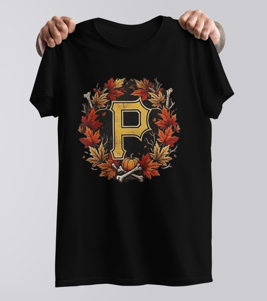 Pittsburgh Pirates Halloween P Maple Leaves Pumpkin Crossed Bones T-Shirt