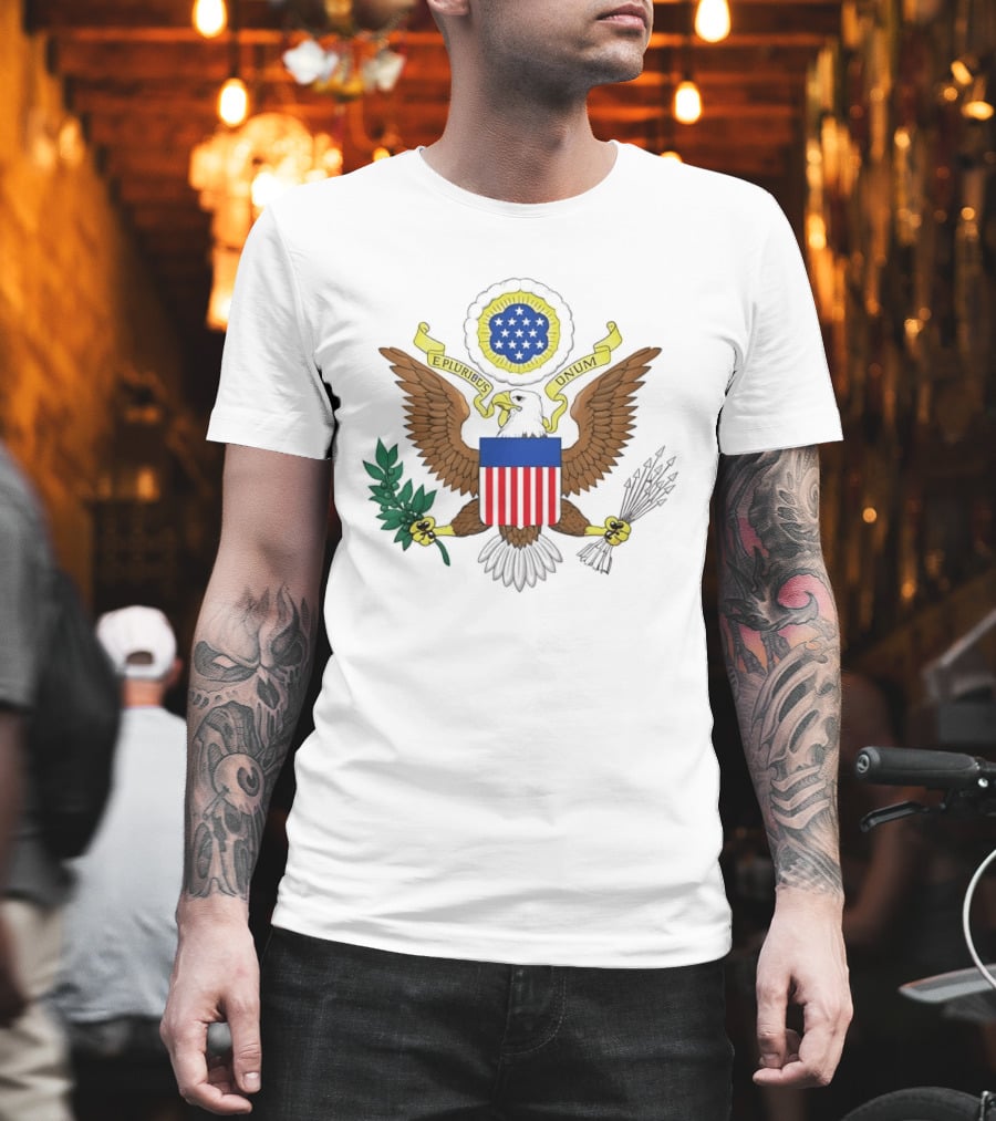 E Pluribus Unum Bald Eagle Olive Branch United States T-Shirt