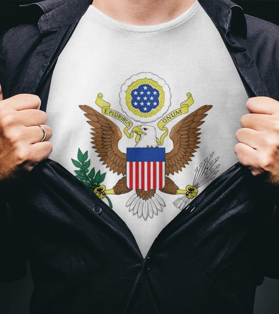 E Pluribus Unum Bald Eagle Olive Branch United States T-Shirt