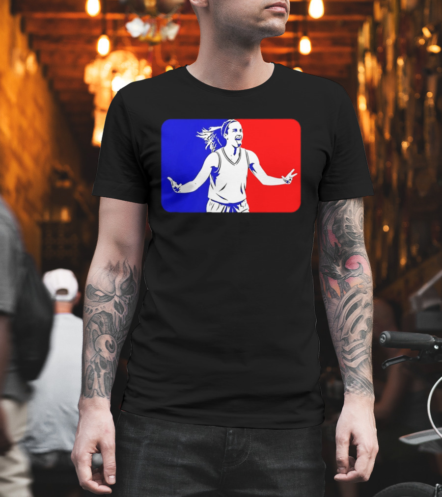 Caitlin Clark Basketball Player Silhouette In Iconic Red And Blue T-Shirt