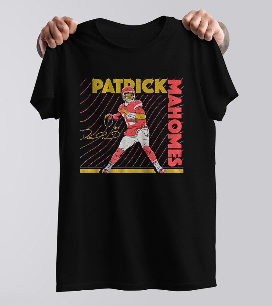 Patrick Mahomes Kansas City Chiefs Football Player Signature T-Shirt